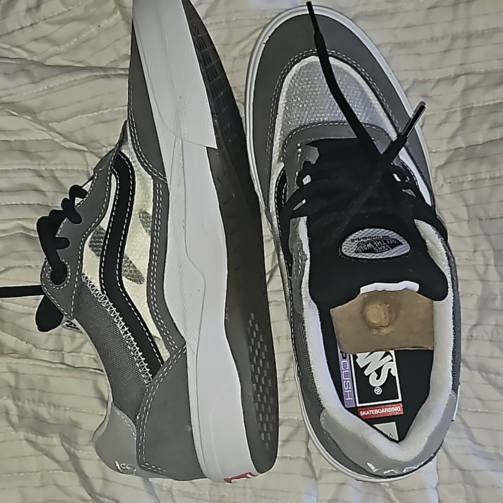 Vans wavee shoes men's 8.5 woman's 10